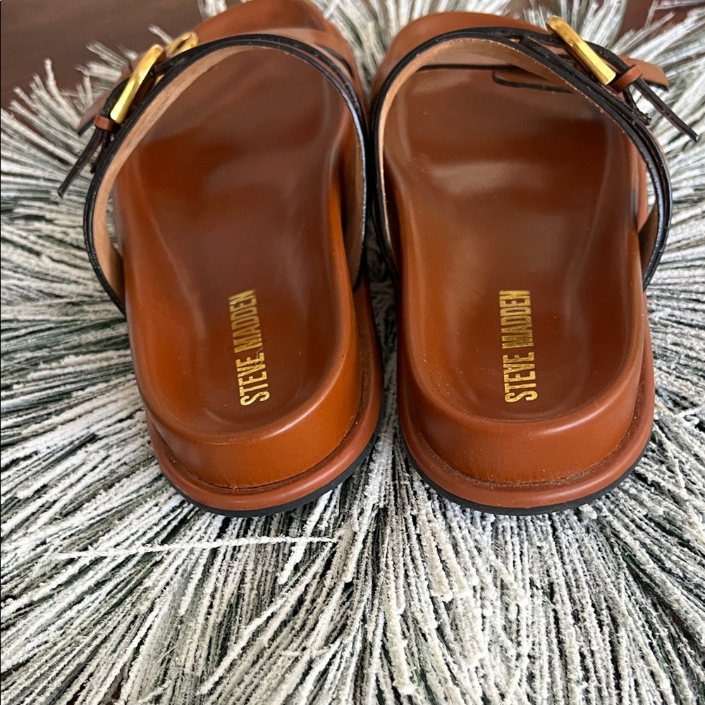 Steve Madden Tan Double Buckle Slides - Picture 3 of 6